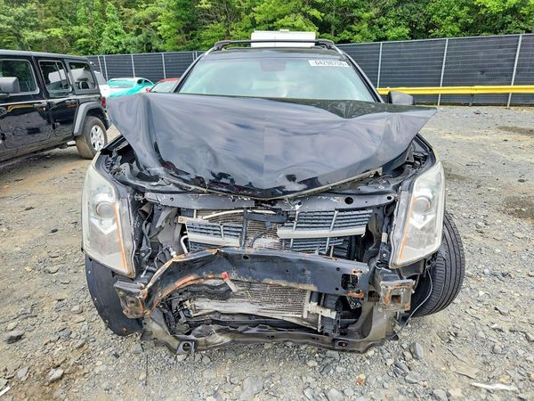 2012 CADILLAC SRX Performance