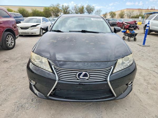 2014 LEXUS ES 300h