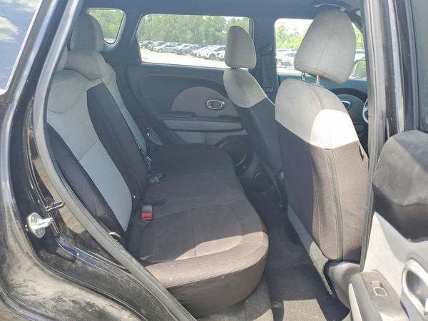 2019 KIA SOUL Base