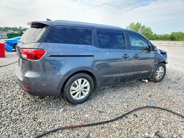 2016 KIA SEDONA LX - Middle-low