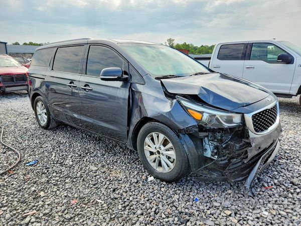 2016 KIA SEDONA LX - Middle-low