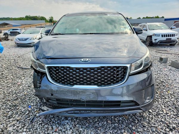 2016 KIA SEDONA LX - Middle-low