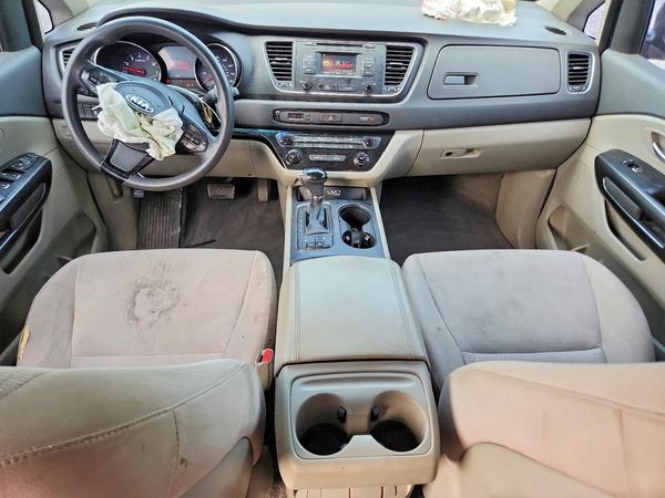 2016 KIA SEDONA LX - Middle-low