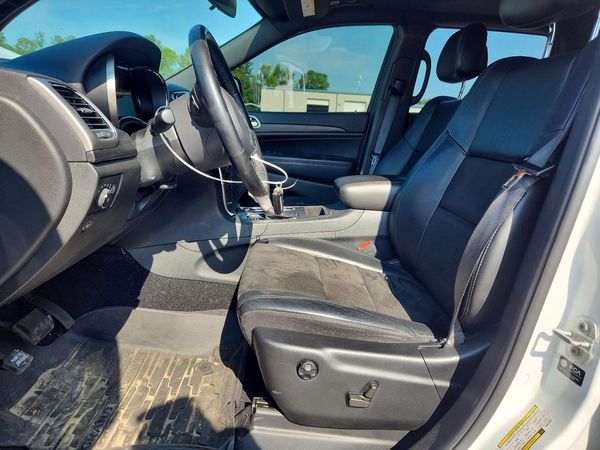 2021 JEEP GRAND CHEROKEE LAREDO 4X4