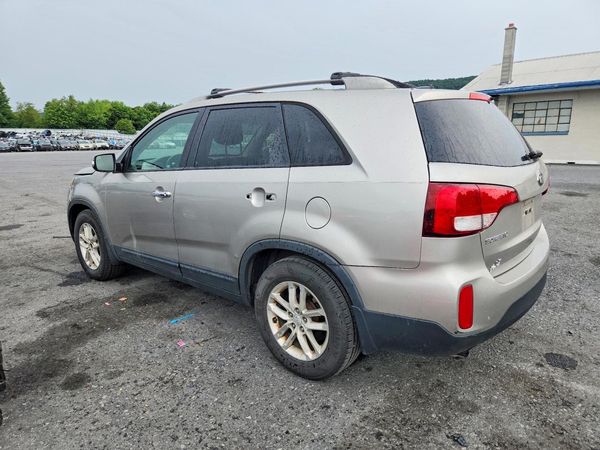 2015 KIA SORENTO GL