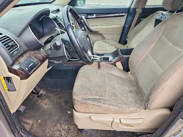 2015 KIA SORENTO GL