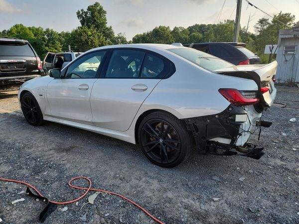2023 BMW 330XE