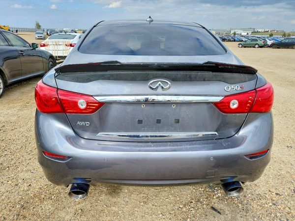 2016 INFINITI Q50