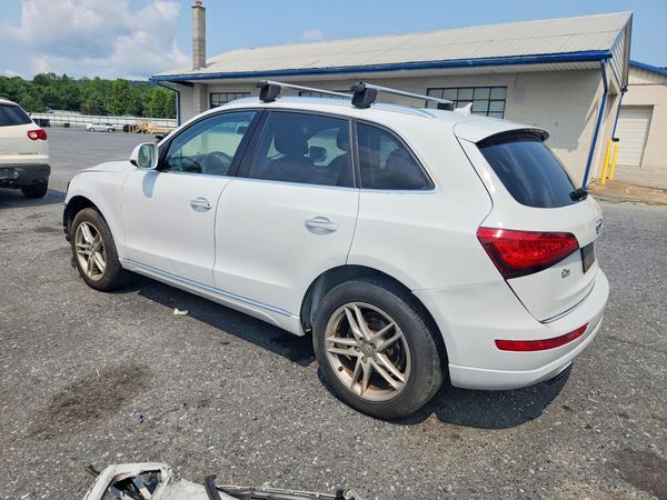2017 AUDI Q5 quattro Premium Plus