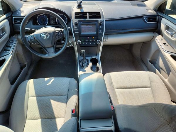 2016 TOYOTA CAMRY