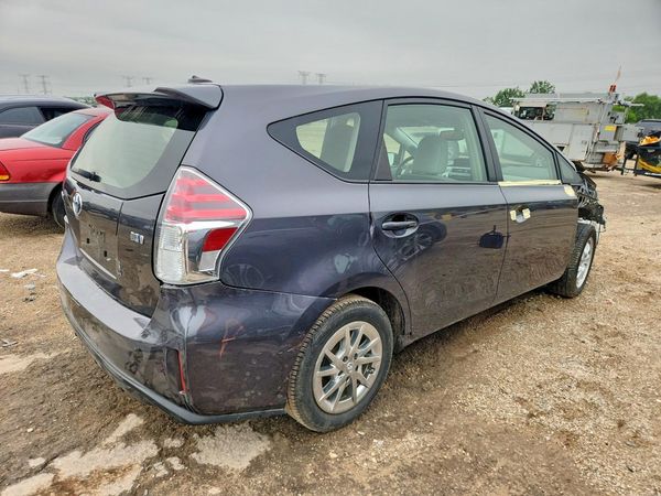2015 TOYOTA PRIUS