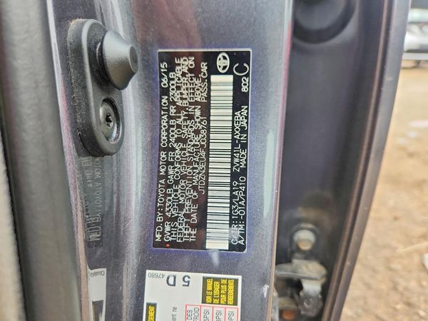 2015 TOYOTA PRIUS