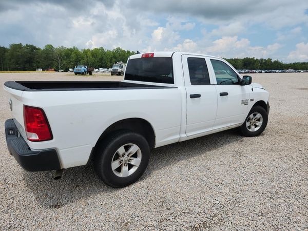 2022 RAM 1500 CLASSIC Tradesman