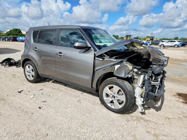 2019 KIA SOUL Base