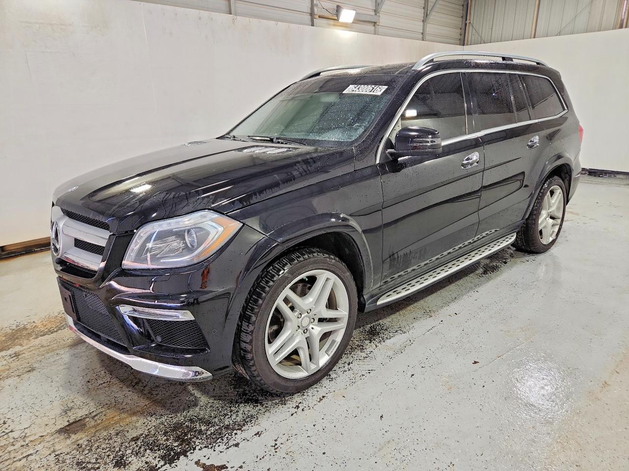 2015 MERCEDES-BENZ GL GL550 4MATIC