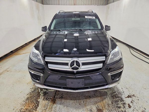2015 MERCEDES-BENZ GL GL550 4MATIC