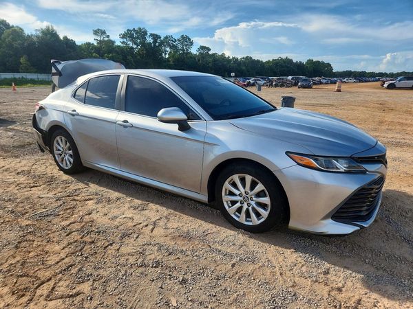 2018 TOYOTA CAMRY L/LE/SE/XLE