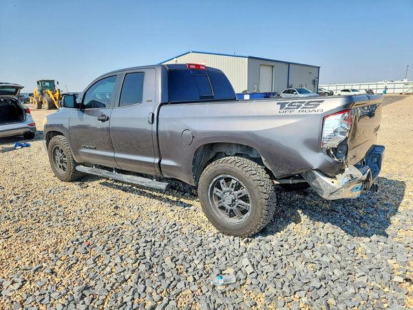 2016 TOYOTA TUNDRA