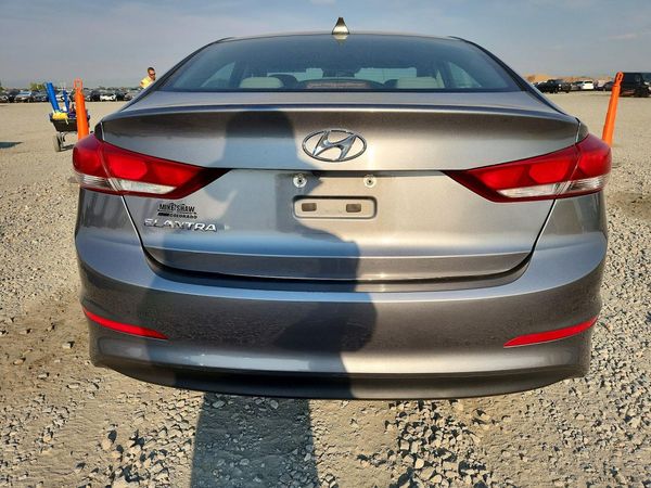 2018 HYUNDAI ELANTRA