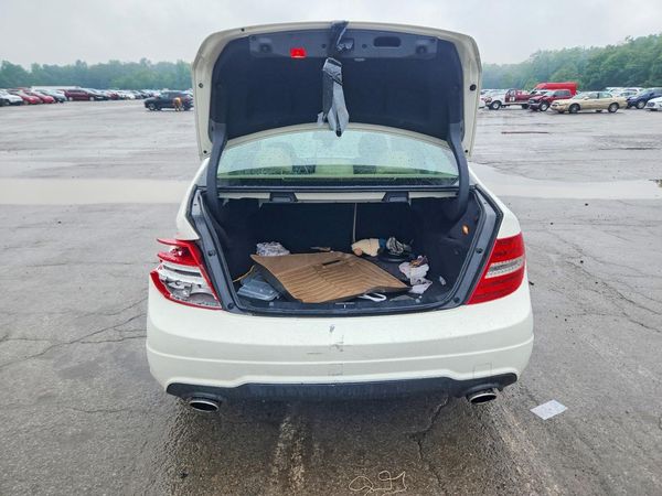 2012 MERCEDES-BENZ C
