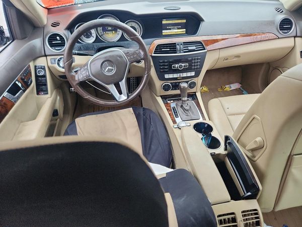 2012 MERCEDES-BENZ C