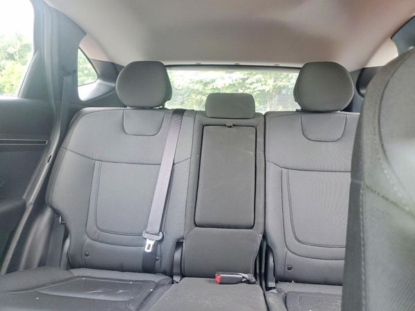 2022 HYUNDAI TUCSON SE