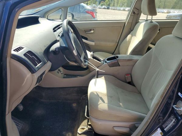 2015 TOYOTA PRIUS