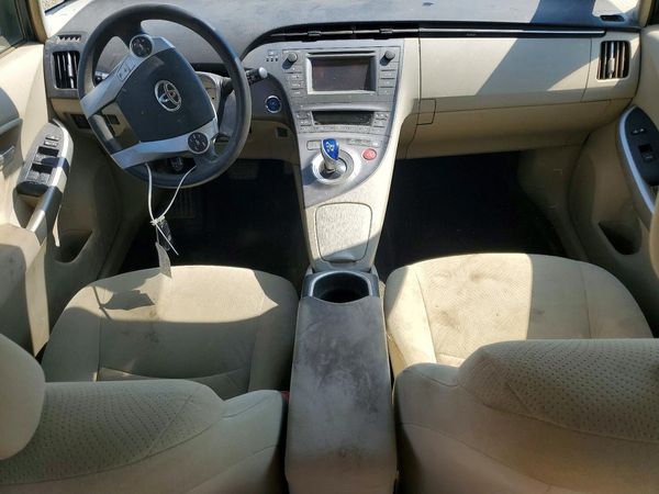 2015 TOYOTA PRIUS