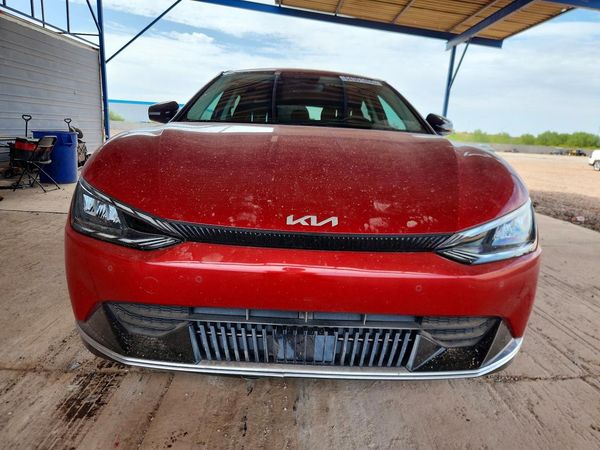 2022 KIA EV6