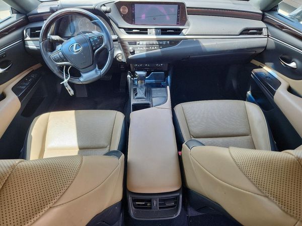 2019 LEXUS ES 350