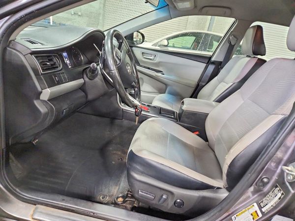 2016 TOYOTA CAMRY