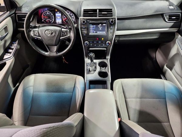 2016 TOYOTA CAMRY