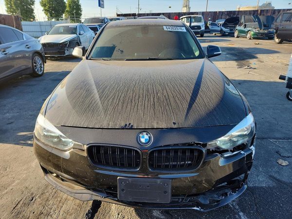 2017 BMW 320