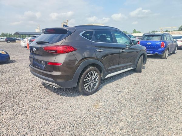 2020 HYUNDAI TUCSON