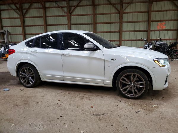 2018 BMW X4 xDriveM40i