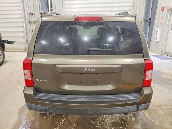 2015 JEEP PATRIOT SPORT 4X4