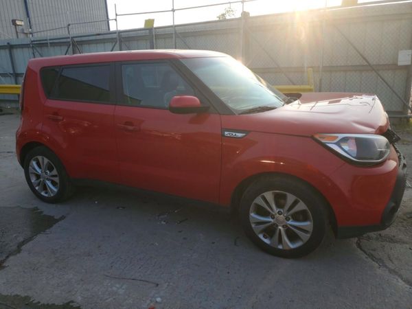2015 KIA SOUL