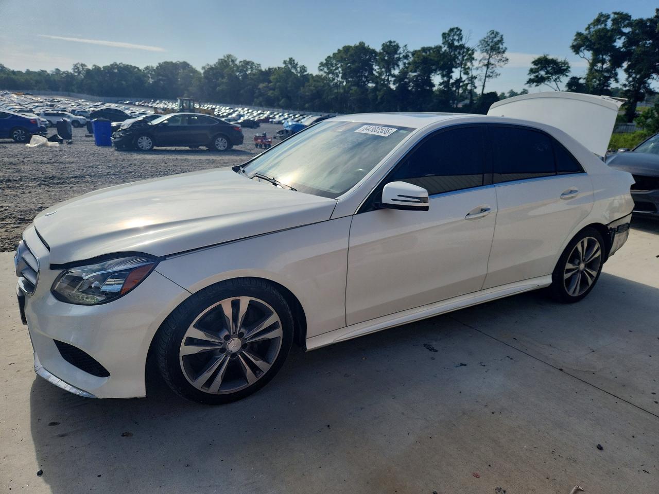 2014 MERCEDES-BENZ E