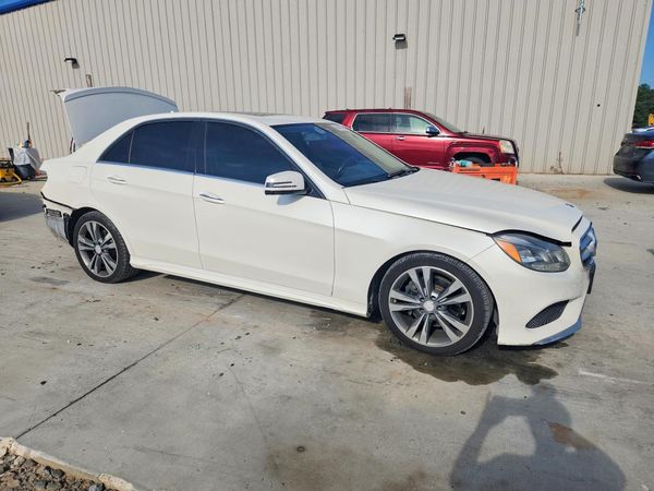 2014 MERCEDES-BENZ E