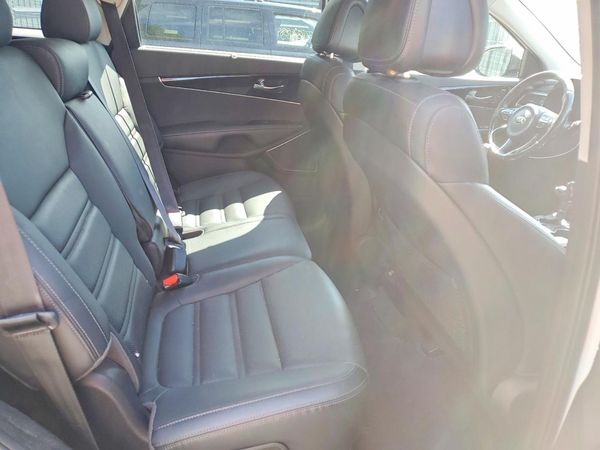 2016 KIA SORENTO SX / SX Limited