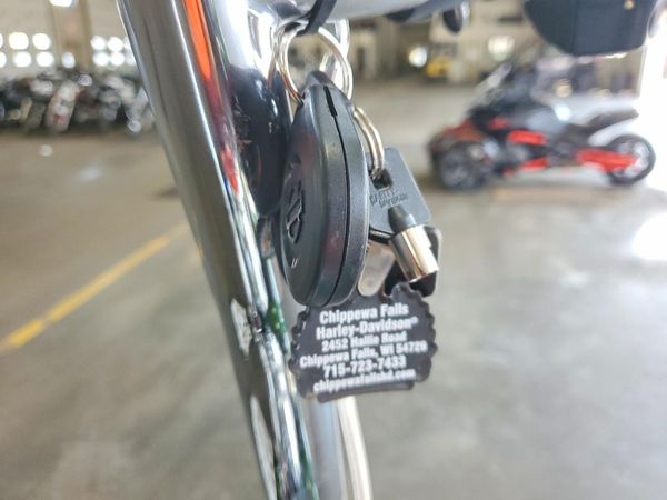 2014 HARLEY-DAVIDSON FLHRSE4
