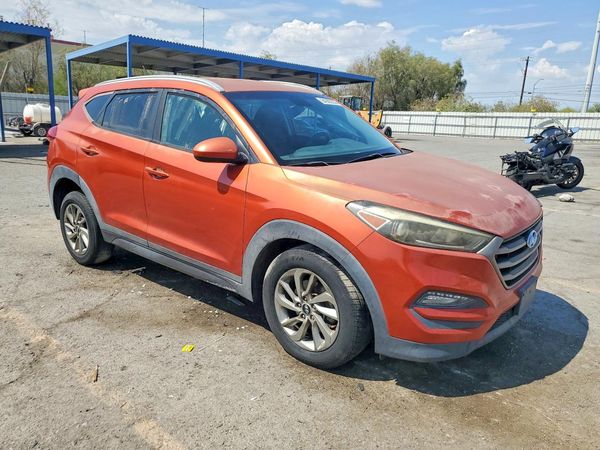 2016 HYUNDAI TUCSON