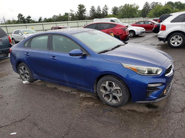 2021 KIA FORTE FE, LXS