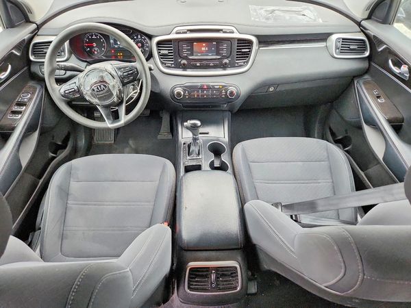 2018 KIA SORENTO L, LX