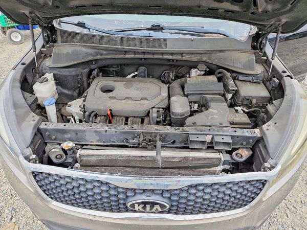 2018 KIA SORENTO L, LX