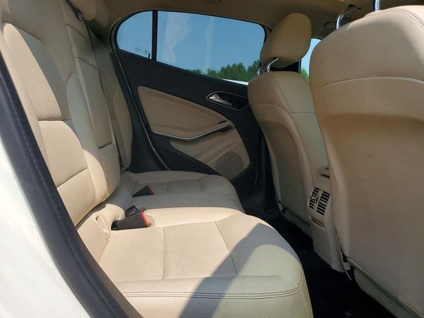 2018 MERCEDES-BENZ GLA GLA250-4M