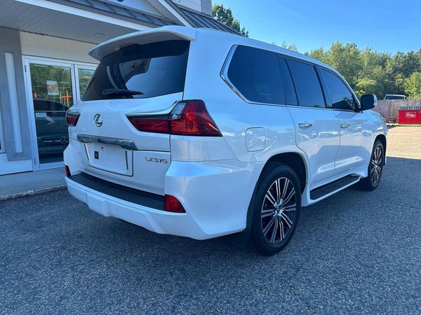 2018 LEXUS LX 570