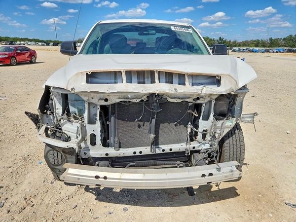 2019 TOYOTA TUNDRA SR5 Grade