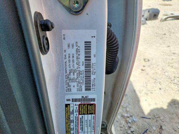 2019 TOYOTA TUNDRA SR5 Grade