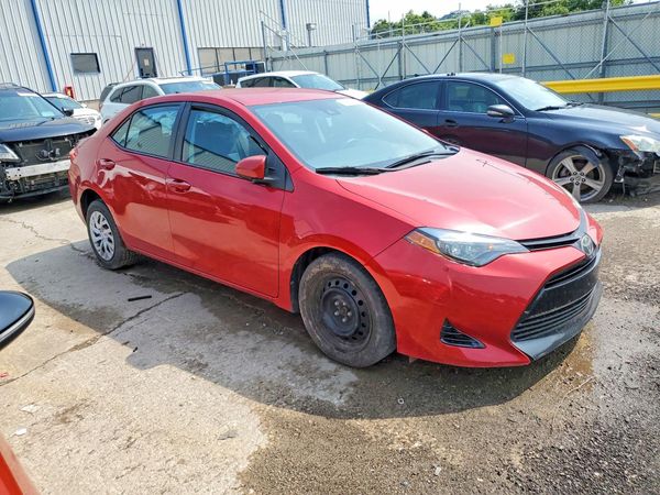 2017 TOYOTA COROLLA